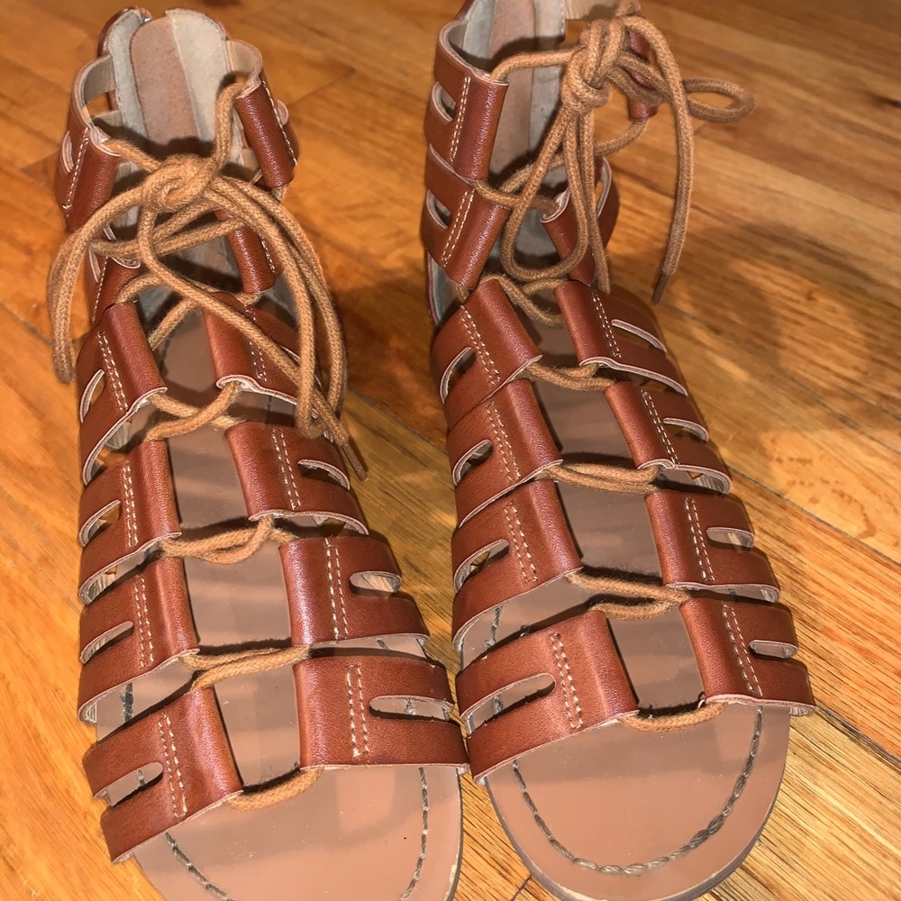 Congnac justfab sandals